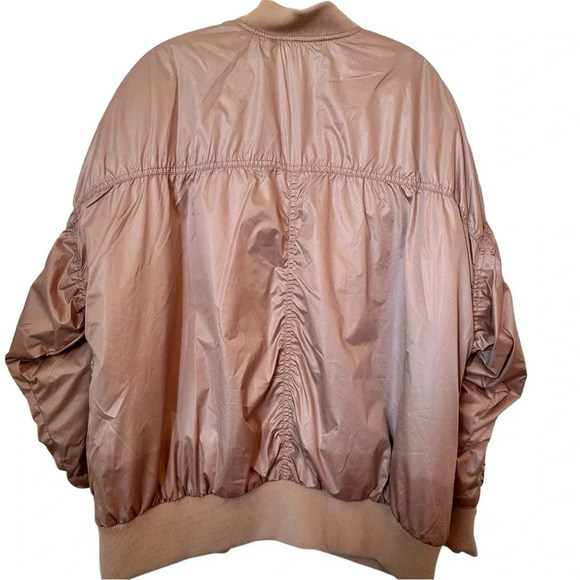 NWT Old Navy Plus Sized Oversized Water Resistant Bomber Jacket Color- Tirimisu - Picture 2 of 7